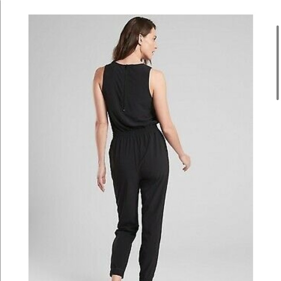 Shown in black but olive green - Picture 2 of 8